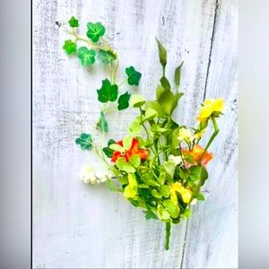 *Mixed Tea Rose Bush Faux Floral